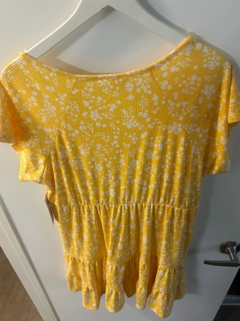 No Boundaries Yellow Floral V-Neck Tiered Swing Dress - XXL - Picture 4 of 4